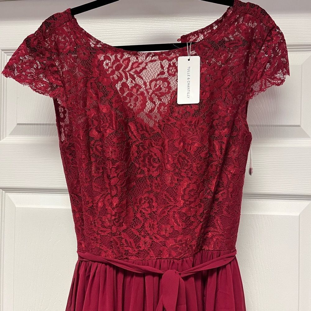 Tulle & Chantilly Wine Lace Bodice Button Back Bridesmaid Dress sz 10 NWT